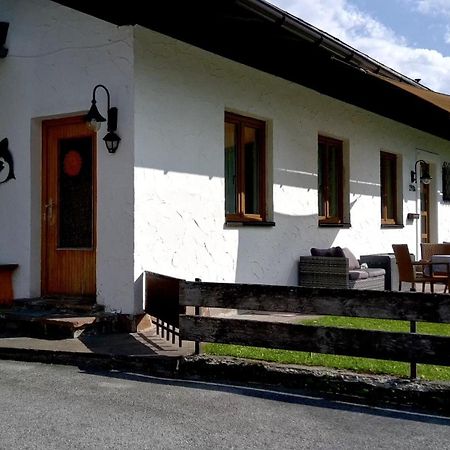 Forellenhof Appartements & Grossmutters Bungalow Лойташ Экстерьер фото